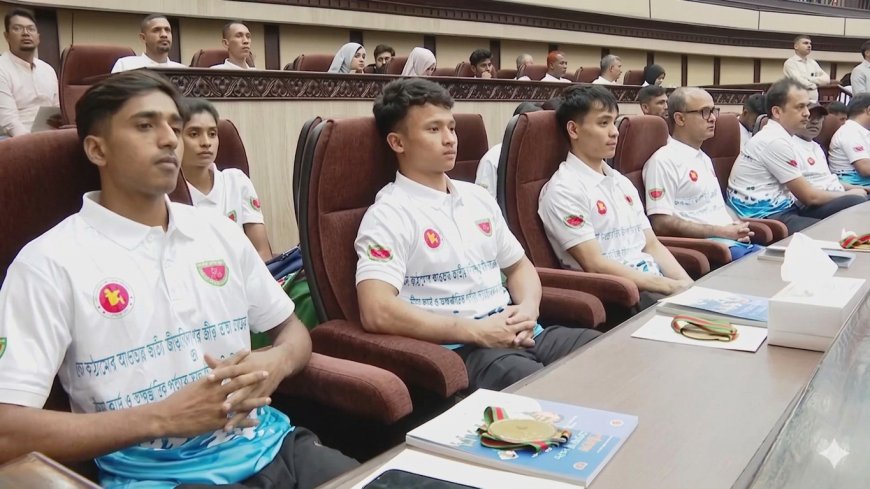 খেলাধুলায় কোয়ান্টামের অভাবনীয় সাফল্য: রাষ্ট্রীয় স্বীকৃতি পেলেন ৭ কৃতী অ্যাথলেট