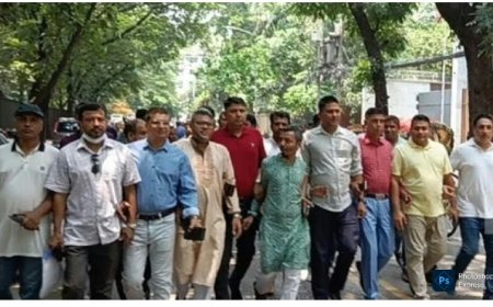 "গুলশানে বিএনপির চেয়ারপারসনের কার্যালয়ের সামনে পদবঞ্চিতদের বিক্ষোভ