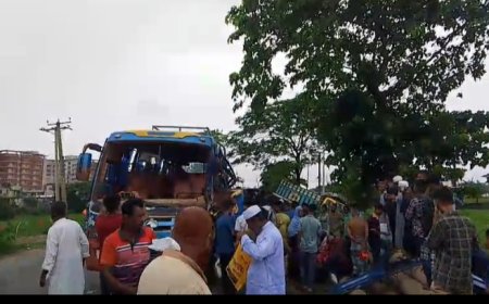 সুনামগঞ্জে সাগরিকা বাসের ধাক্কায় নিহত এক বৃদ্ধ 