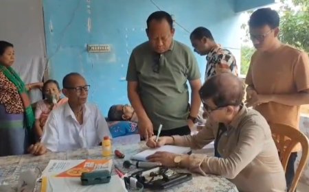খাগড়াছড়িতে বিনামূল্যে মেডিকেল ক্যাম্প, চিকিৎসাসেবা পেলেন শতাধিক মানুষ