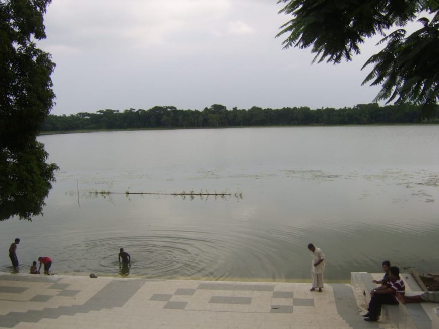 খানজাহান আলী দীঘির কুমির ফিরিয়ে দেওয়ার দাবি