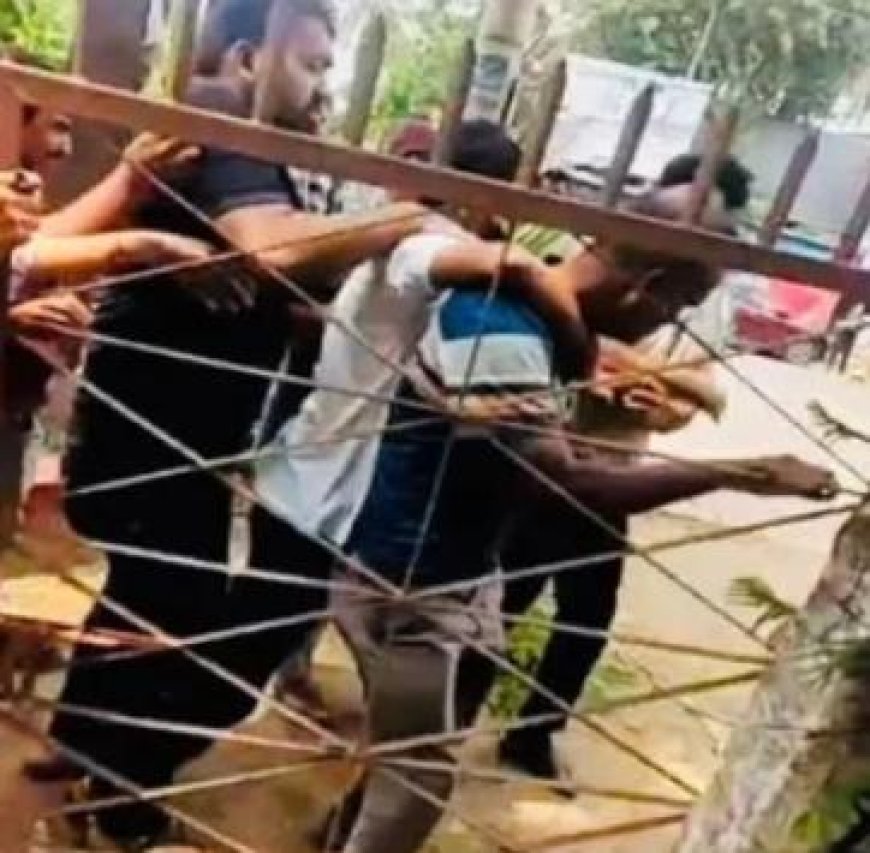 পটিয়ায় সাংবাদিককে মারধর: যুবদল নেতাসহ ৩৭ জনের বিরুদ্ধে মামলা।