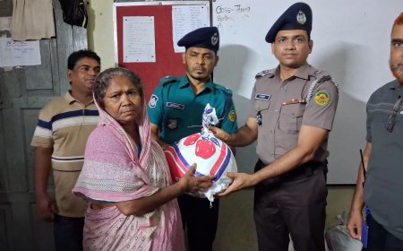 চট্টগ্রাম মেট্রোপলিটন পুলিশের  উদ্যোগে পানিবন্দি ৭০০ পরিবারের পাশে সিএমপি