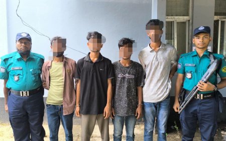 ইন্টারনেট অফিসে হামলা-লুটপাট ও ২ কোটি টাকা চাঁদা দাবি: চট্টগ্রামে ৮ সন্ত্রাসী গ্রেপ্তার।