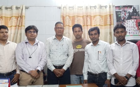 বাগমারায় উপজেলা প্রেসক্লাবের সাংবাদিকদের সাথে স্বাস্থ্য কর্মকর্তার মতবিনিময় সভা