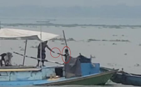 নৌপথে টোল ও চাঁদাবাজি বন্ধ চান বাল্কহেড মালিক-শ্রমিকরা
