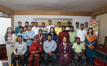 নওগাঁয় পরিবেশগত মানবাধিকার বিষয়ে সংবাদকর্মীদের দুই দিনব্যাপী প্রশিক্ষণ অনুষ্ঠিত
