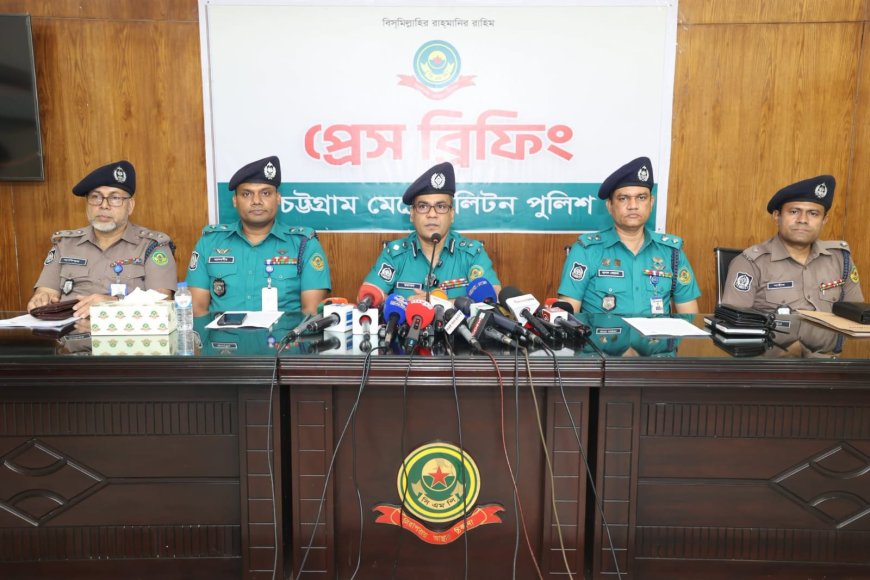 জুলাই আন্দোলনে লুণ্ঠিত ২ বিদেশি পিস্তল উদ্ধার