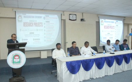 ‎নজরুল  বিশ্ববিদ্যালয়ে বিজ্ঞান ও প্রকৌশল অনুষদের গবেষণা প্রকল্প ২০২৫-২৬ অর্থবছরের সেমিনার অনুষ্ঠিত