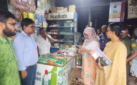 ঈশ্বরগঞ্জে অবৈধ সার মজুদ, ২ ব্যবসায়ীকে জেল-জরিমানা